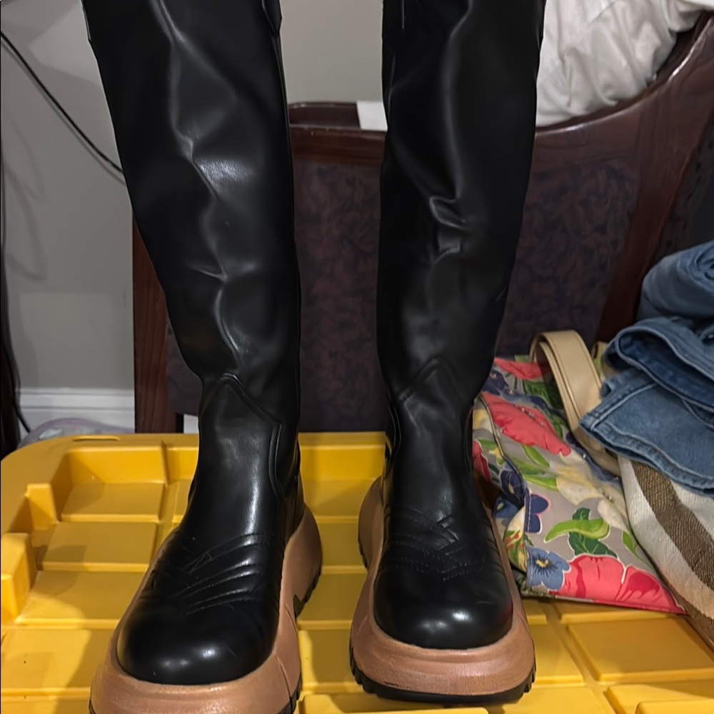 Black Lug Sole Knee-High Boots size 41